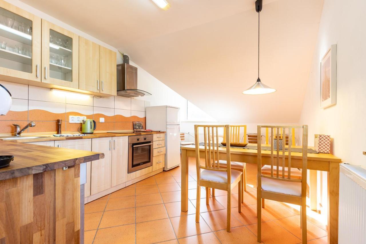 Apartmany Nad Slikovkou Jachymov Luaran gambar