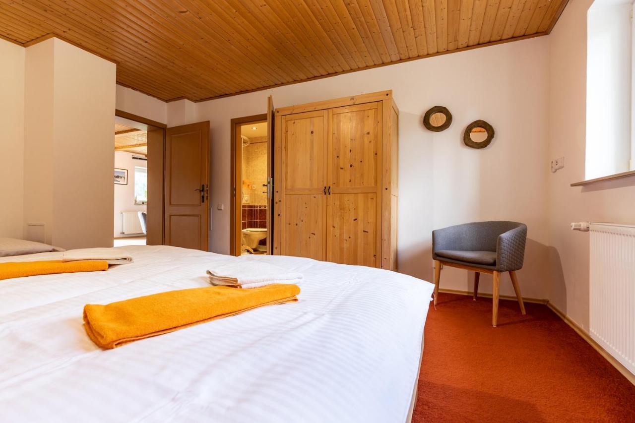 Apartmany Nad Slikovkou Jachymov Luaran gambar